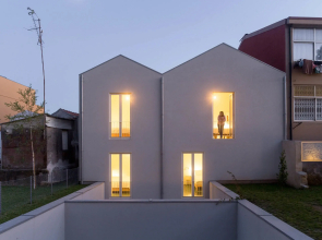 Duas Portas Townhouse