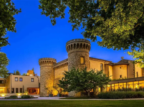 Chateau De Massillan