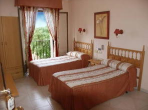 Hostal Descalzos
