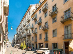Corso Vittorio & Valentino Bright Studio