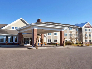 AmericInn by Wyndham Fort Pierre - Conference Center