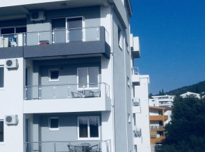 Elma Hotel