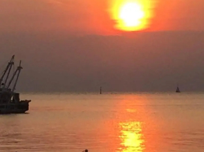 Seafront Apartment Jadri