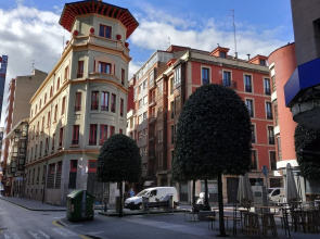 GoodHouse Hostel