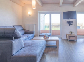 Exclusively furnished 5-star holiday home near the beach.