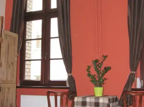 The One Hostel