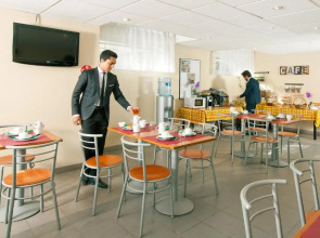 Séjours & Affaires Paris Nanterre