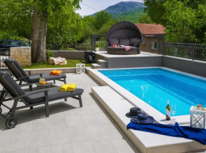 Modern and Cozy little House Mia