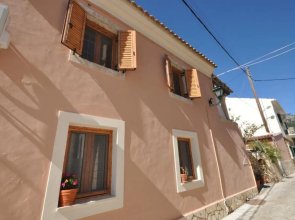 Villa Makrades 2