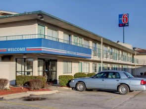 Motel 6 Owensboro, KY