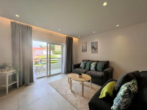 Albufeira Twins 2 With Pool by Homing