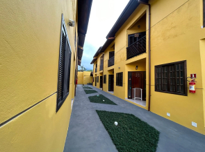 A 500 m Praia Maranduba, casa 2 quartos em Condomínio