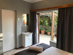 Celtis Lane Guest House