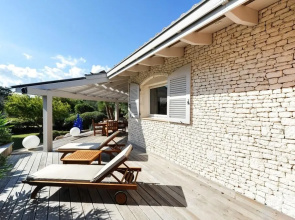 Charming Villa in Bonifacio for 4 to 5 Pers. 1km From the Port With air Conditioning