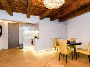 Old Royal Post Boutique Hotel & Premium Suites