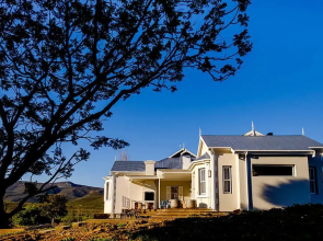 Vrisch Gewagt Boutique Self Catering Olive Farm