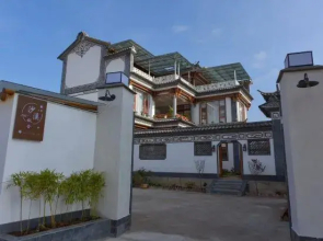 Shaxi Fengshe Homestay