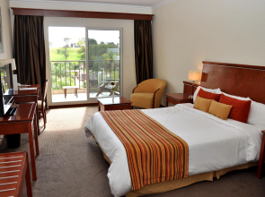 Sol Victoria Hotel Spa & Casino