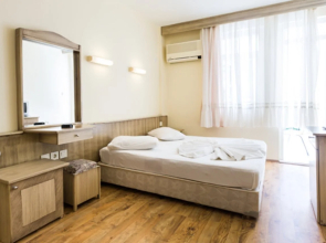 Golden Star Hotel