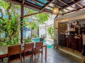 RedDoorz near Pantai Sanur Bali