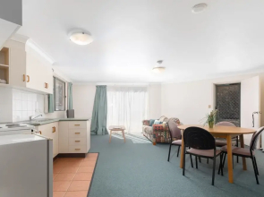 Yaraandoo Apartment