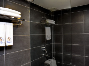 Begonia Nha Trang Hotel