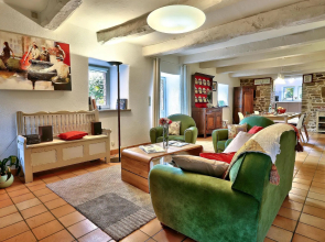 Inviting holiday home in Huelgoat with terrace