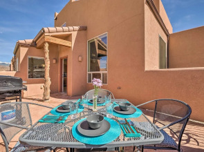 Moab Townhome w/ Patio - 11 Mi. to Arches NP!