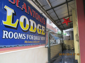 St.Antonys Lodge Ernakulam Market