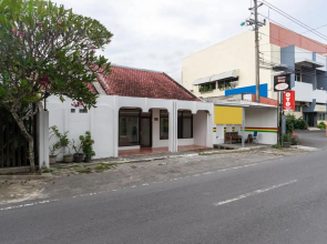 OYO 2454 Wanawiyata Homestay