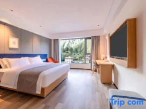 Floral Hotel · KaiChen Hotel (Kangding Xinduqiao Town)