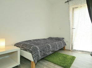 Stunning Home in Umag With Wifi and 2 Bedrooms