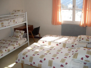 Hostel Neige Et Soleil