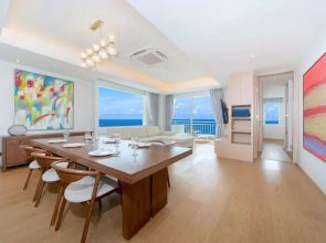 Sea View Chic Design 2BR Karon Condo 16C