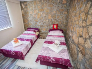 Apartment Any - One Bedroom Apartment With Terrace and Sea View