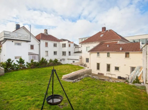 Central Studio Apartment