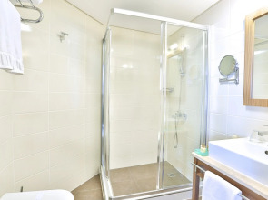 Momento - Special Class