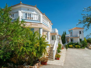 Agios Sostis Village Apartments