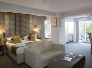 Meadfoot Bay Hotel