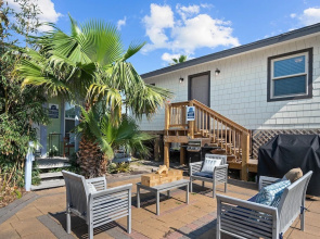 Anglers Court Beach Bungalow #16