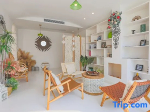 Shanghai change place homestay