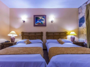 Mountains of the Moon Hotel