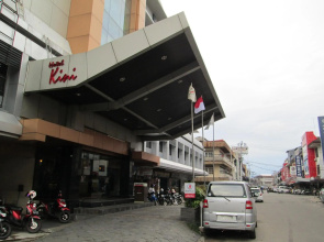 Hotel Kini