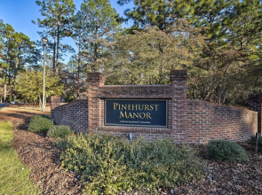Pinehurst Condo ~ 2 Miles to Downtown & Resort!