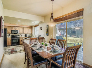Foxpoint Cottage 3 Bedroom Townhouse by RedAwning