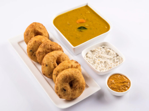 OYO 82027 Vijay Palace