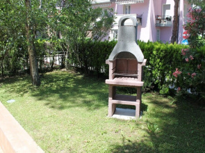 DesenzanoLoft COCOBEACH APARTAMENT WITH GARDEN BARBECUE ,INDOOR POOL ,PARKING