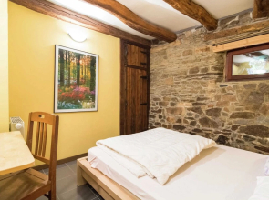 Quaint Apartment in Sensenruth With Terrace