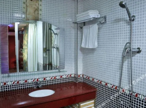 Ruixin Fashion Hotel(延吉瑞鑫宾馆)