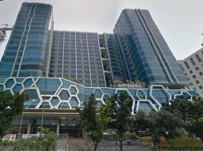 Comfy Studio Apartment at Tamansari The Hive By Travelio